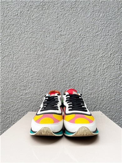 Geometrik Desenli Çok Renkli Spor Ayakkabı