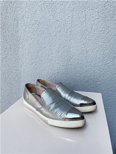 Gümüş Parlak Deri Sneaker